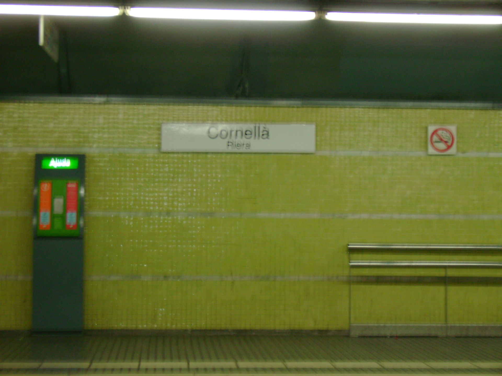 Foto capturada per la meva càmara a l'estació de Cornellà-Riera…