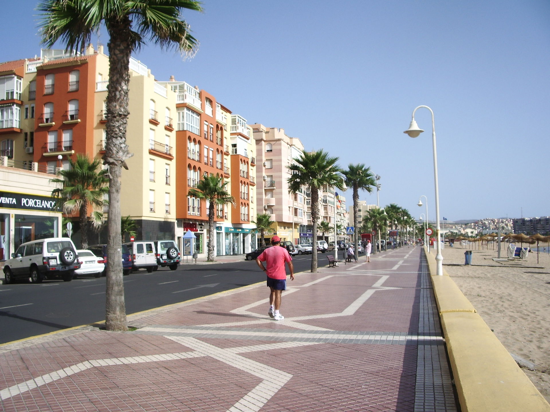 Paseo Marítimo Francisco Mir Berlanga y Playa del Hipódromo