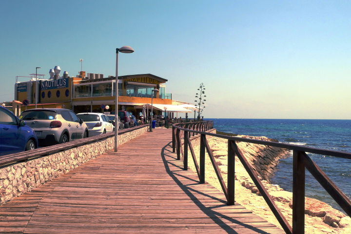 Orihuela Costa district