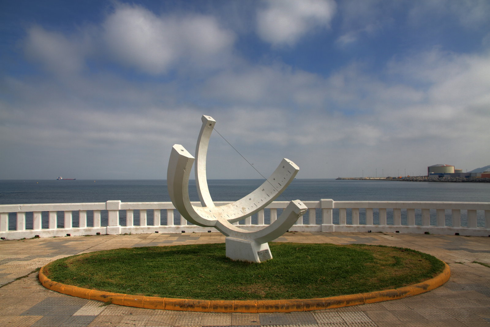 Benítez district