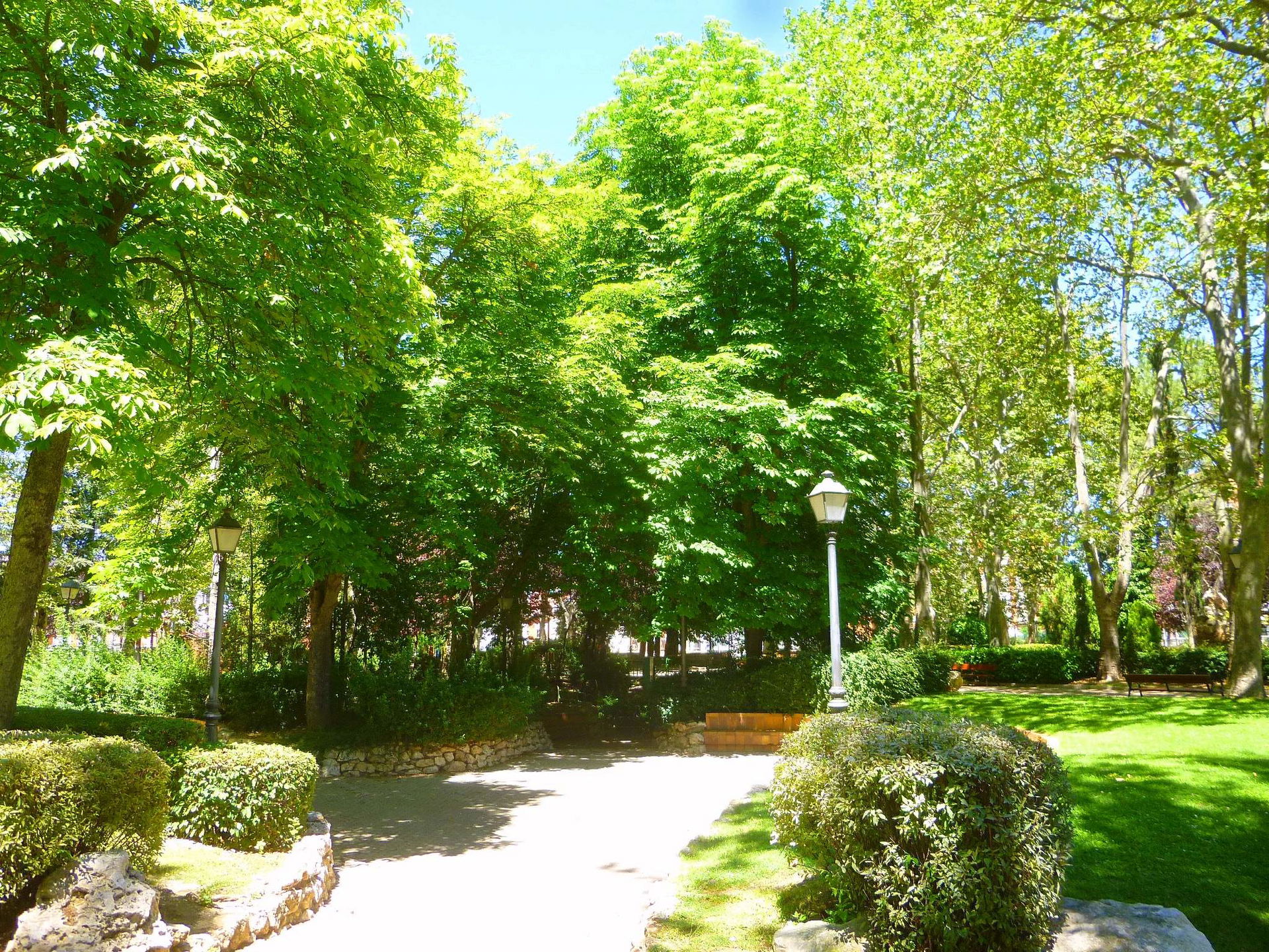 Jardinillos de la Estación view 2
