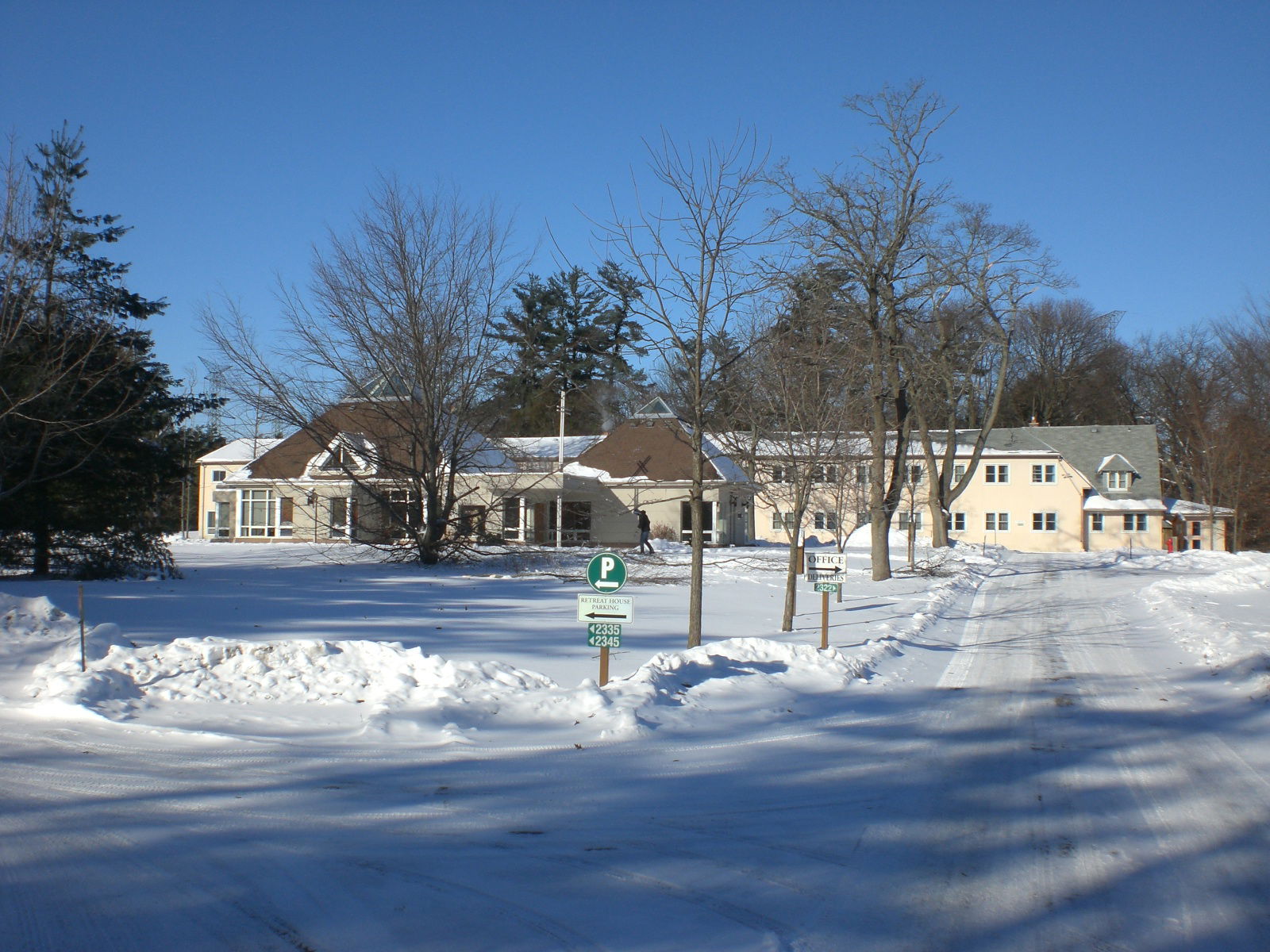 Centre view 3