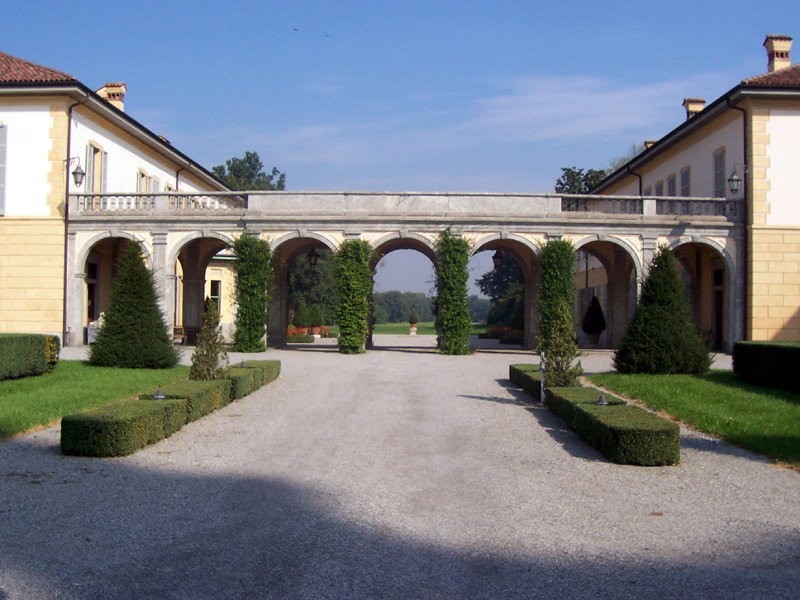 Agrate Brianza district