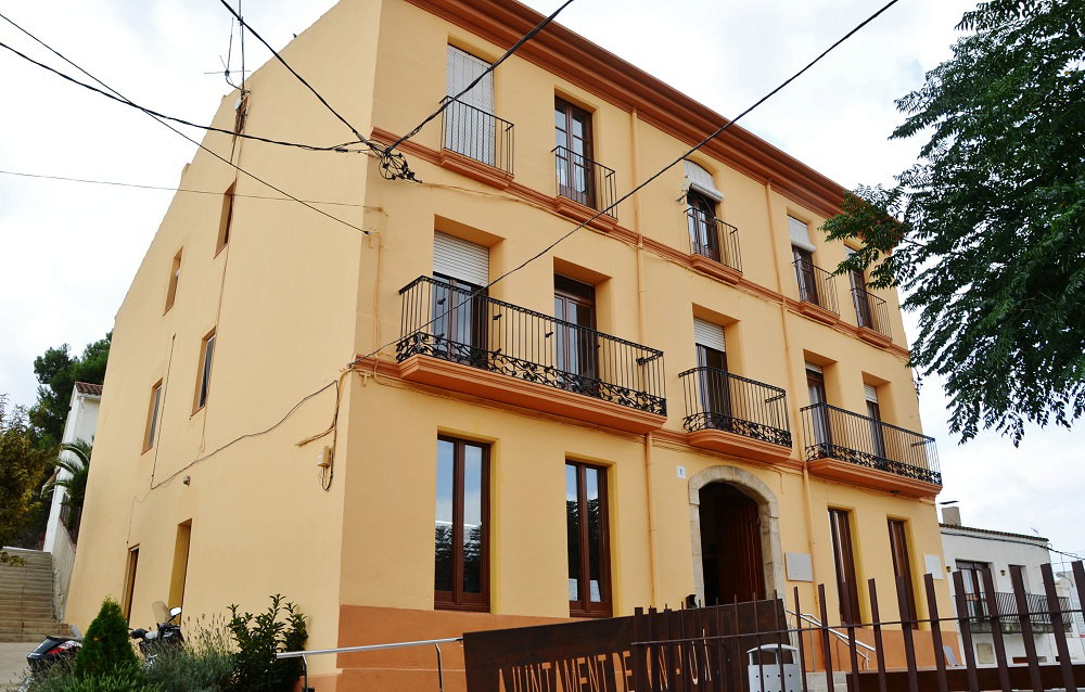 Vila de Rubí district