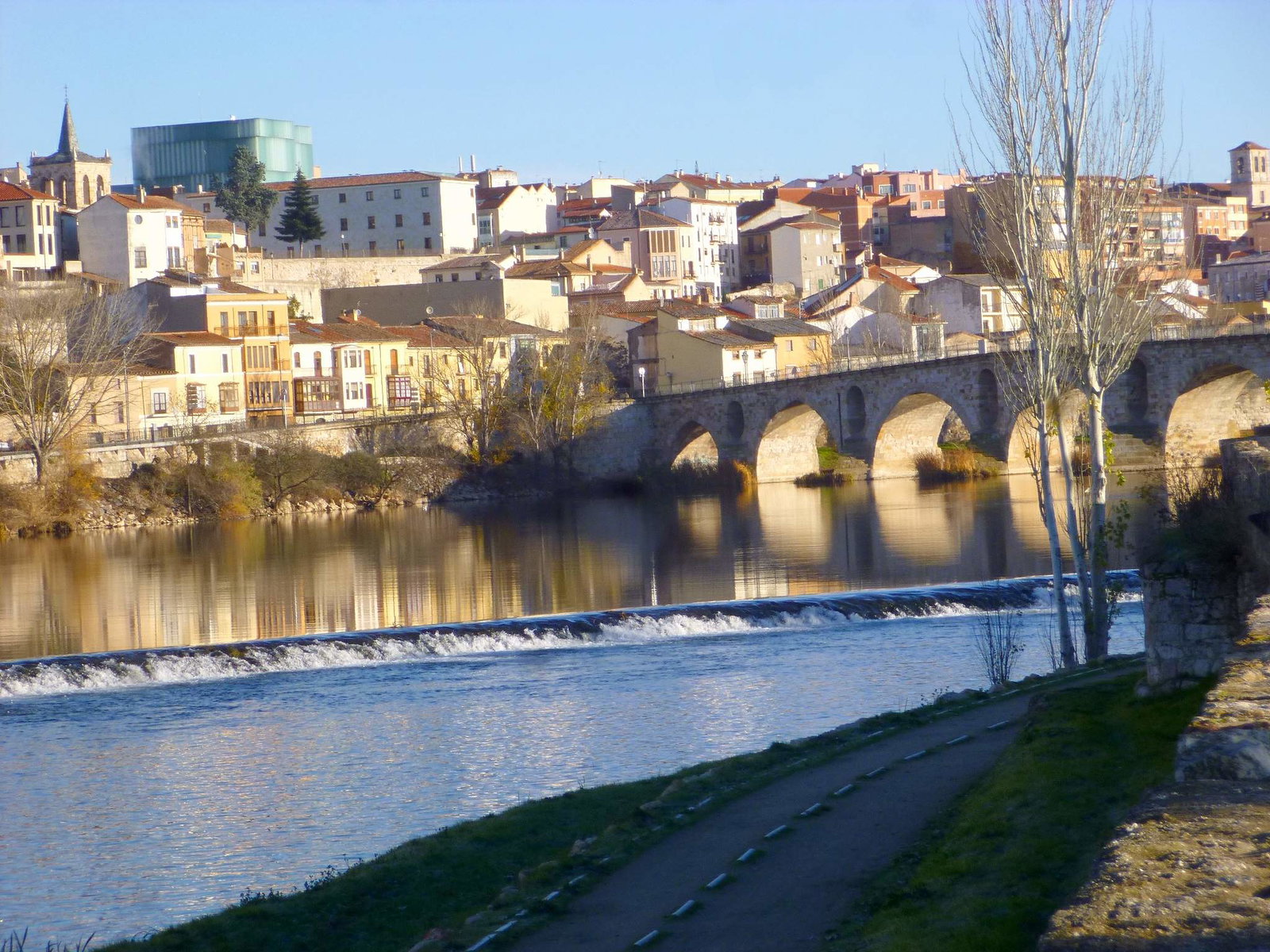 Río Duero district