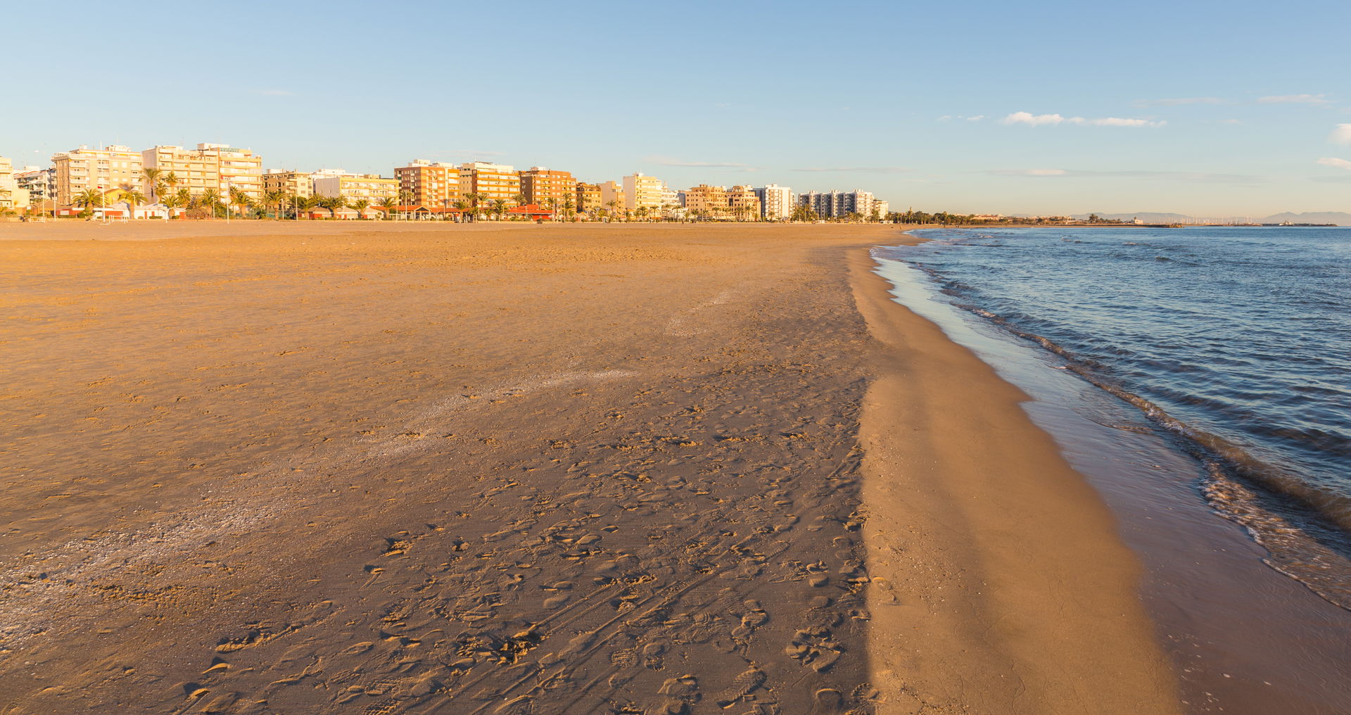 Puerto de Sagunto view 2