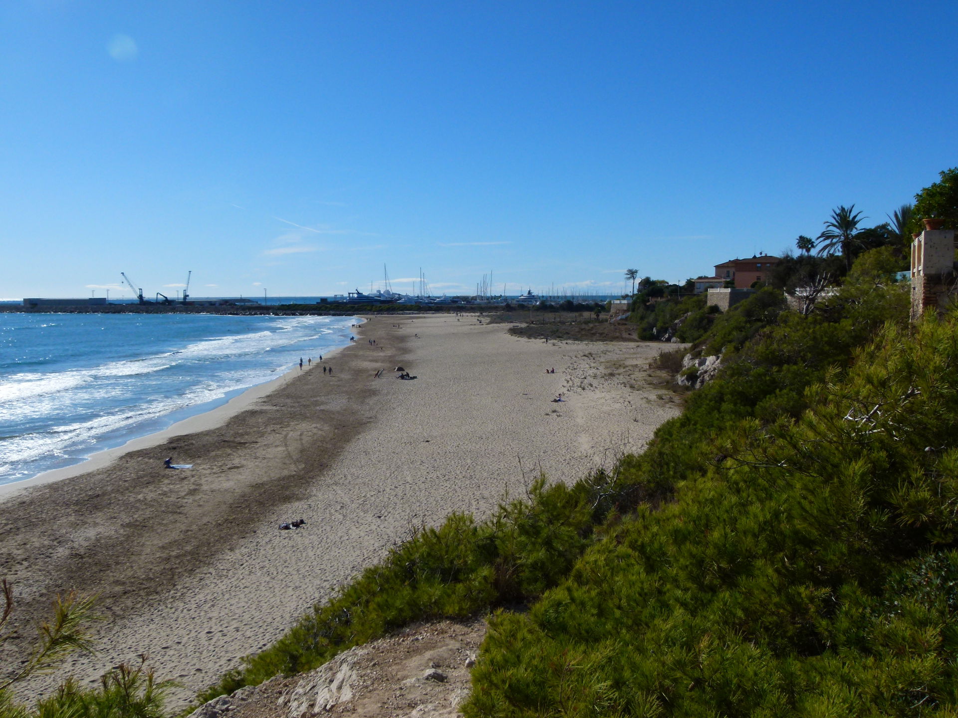 Platja del Far view 3