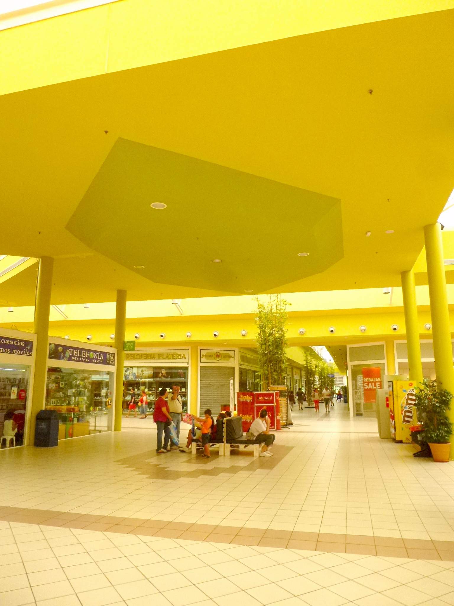 Valdemoro - Centro Comercial el Restón