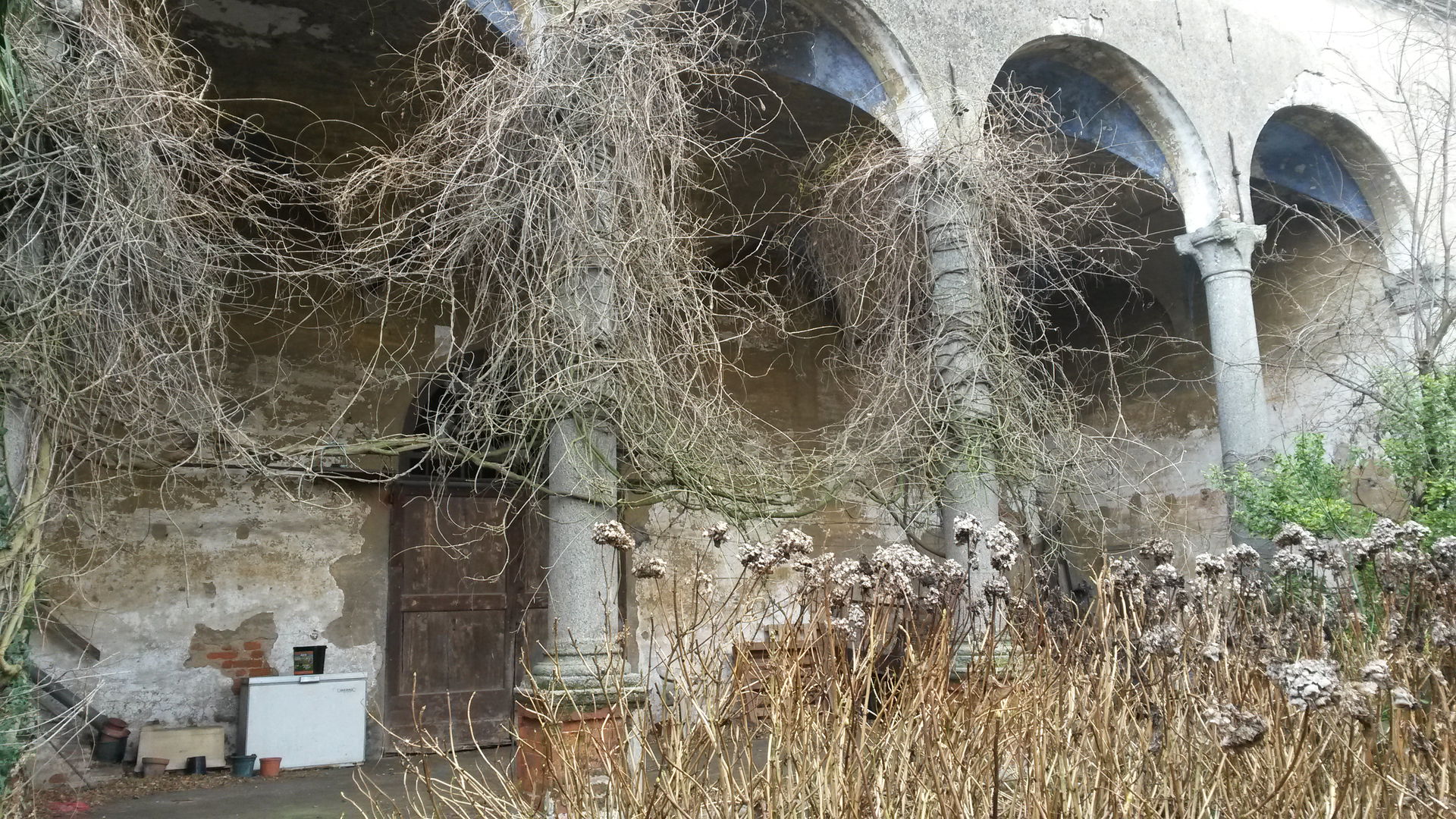 Castello di Buccinasco, nell'omonima frazione, all'interno del …