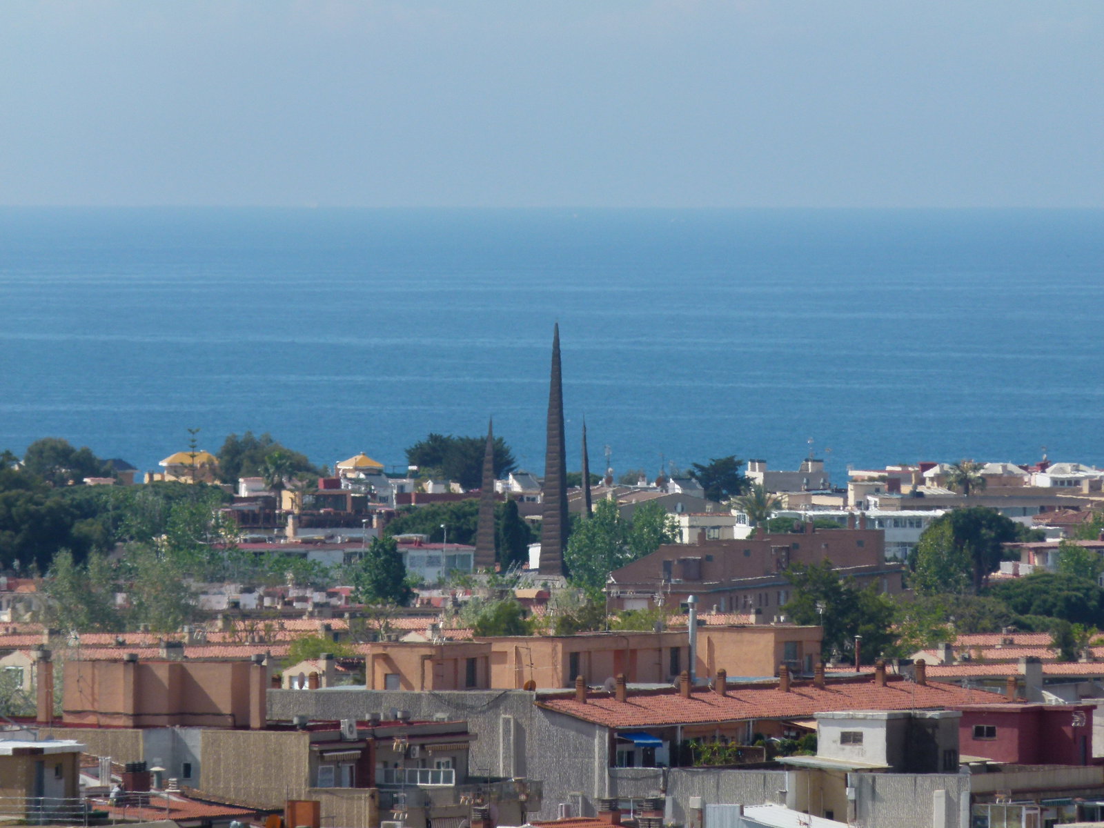 Les Botigues district