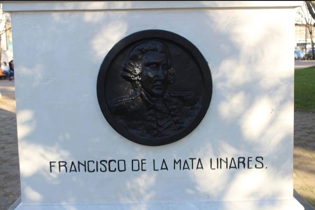 This is a monument of Francisco de la mata Linares