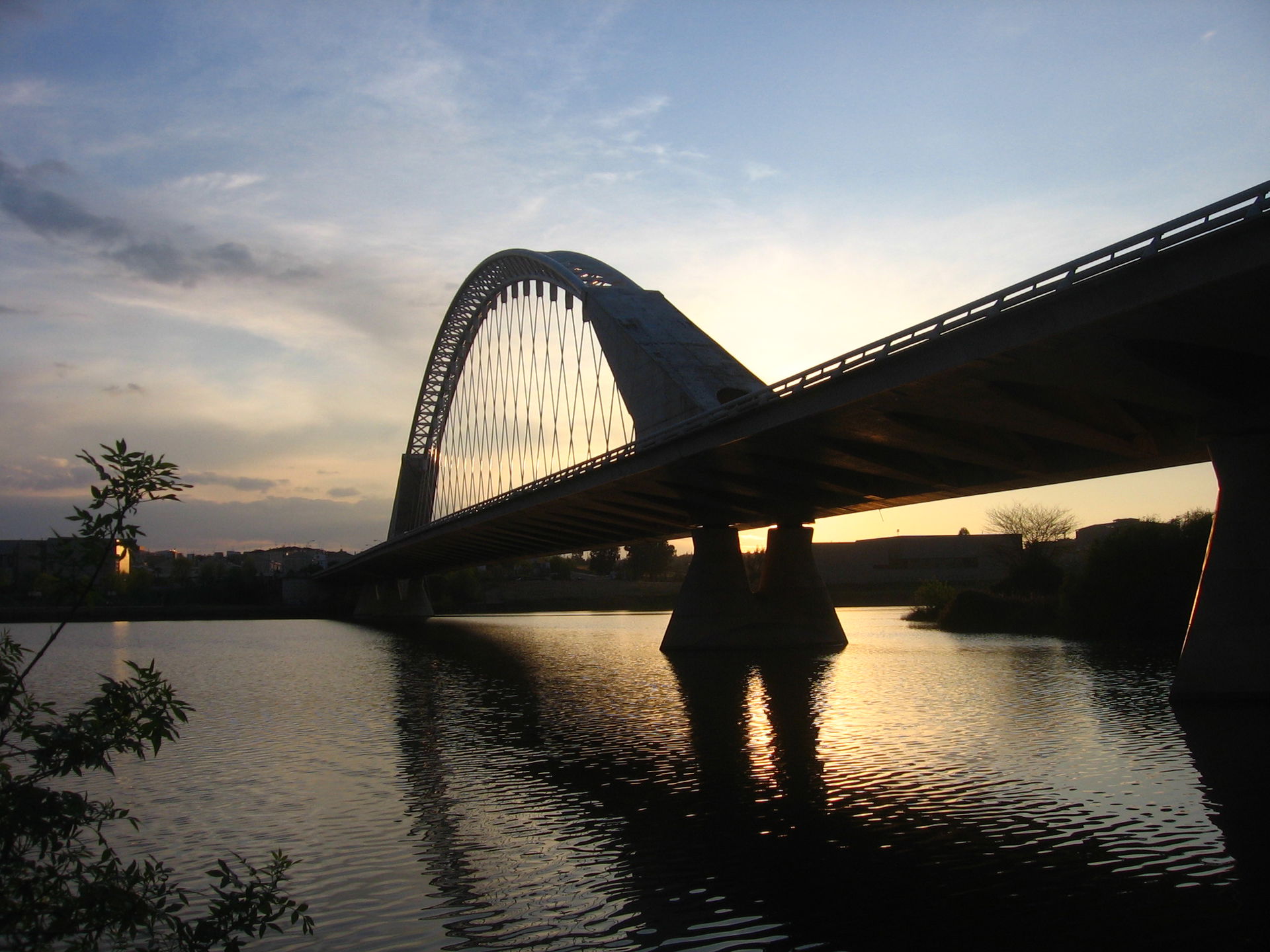 Puente Lusitania view 3