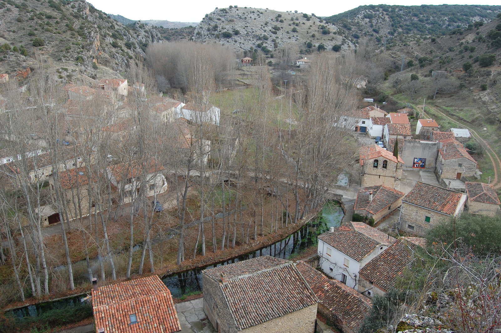 La Cabrera district