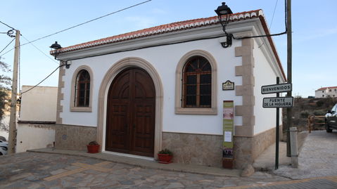 La Higuera view 1
