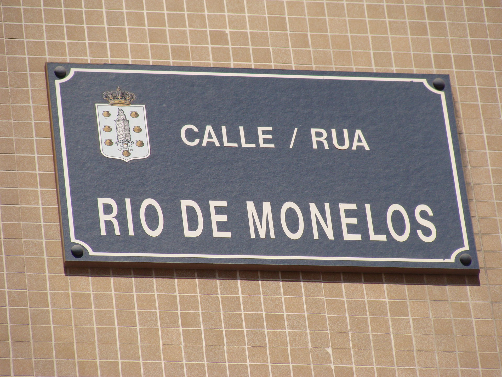 Monelos view 2