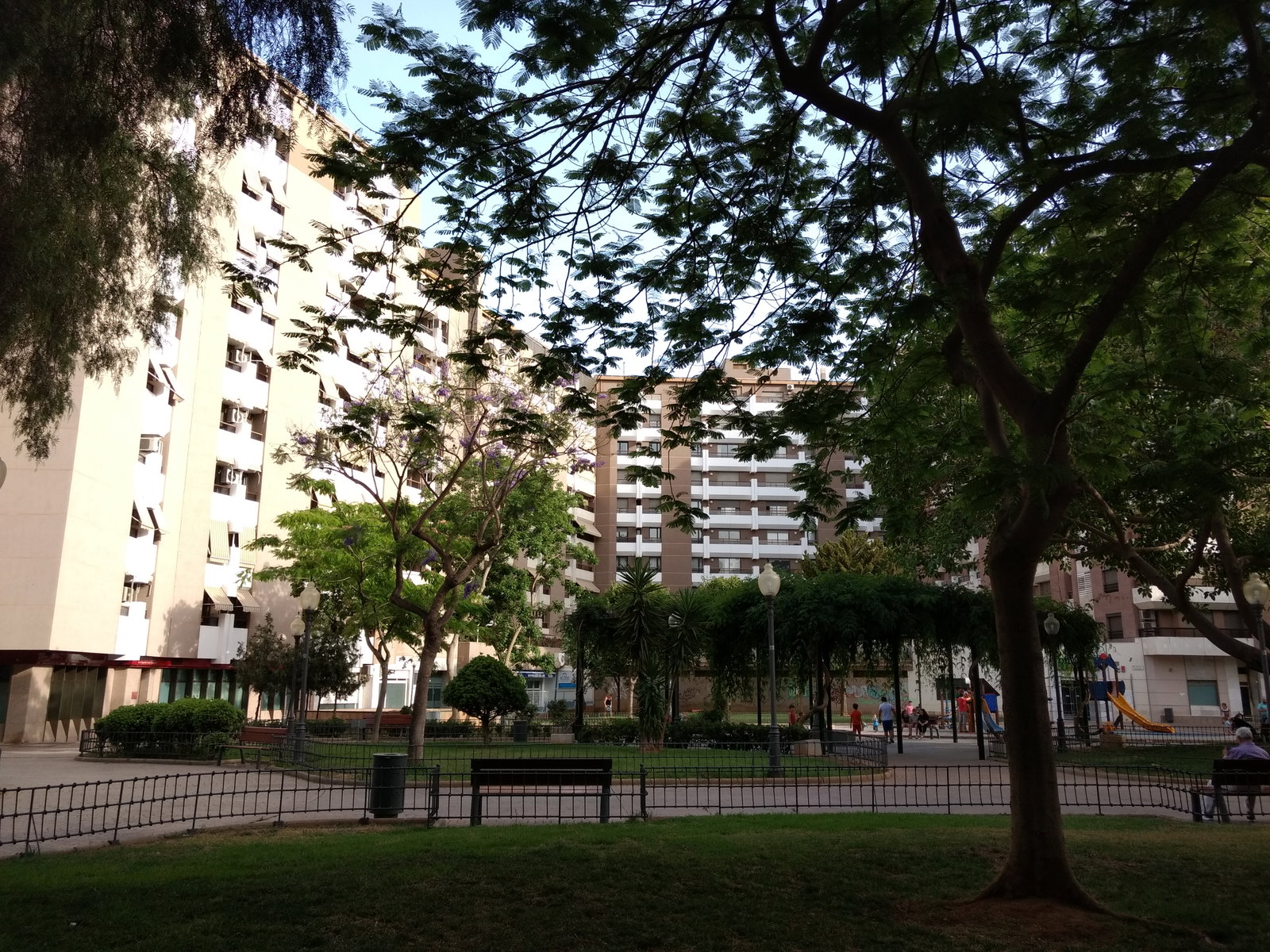 Oliveros district