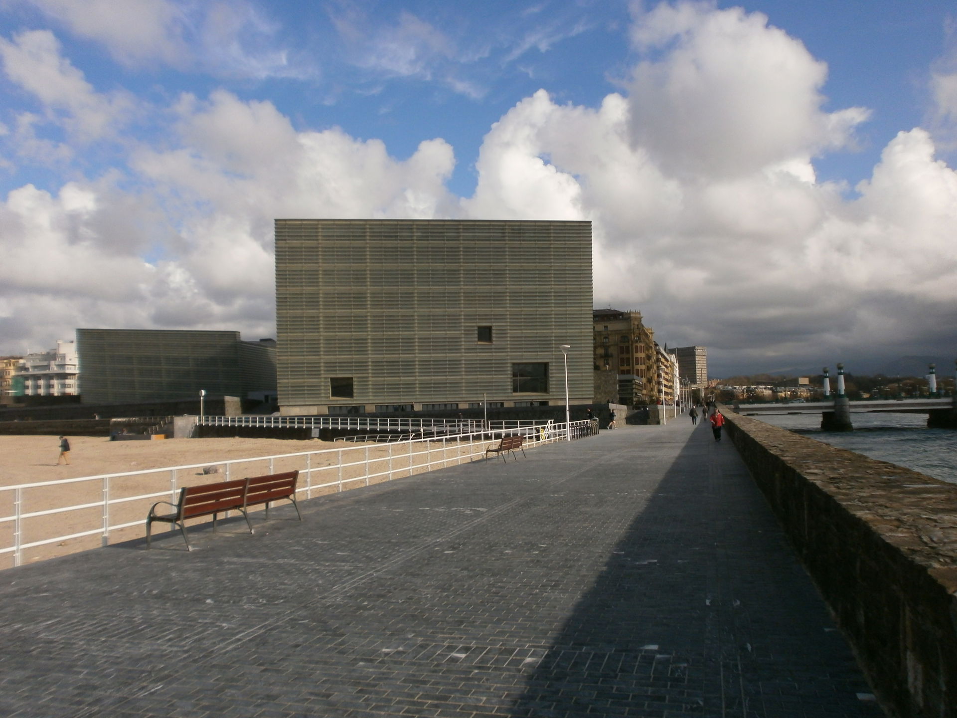Centre (Old Town / Parte Vieja) view 2