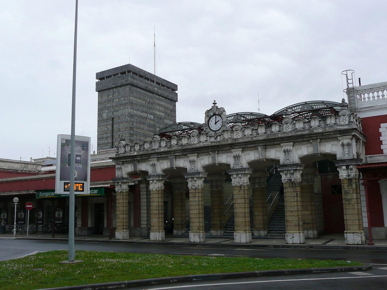 Centre (Old Town / Parte Vieja) view 1