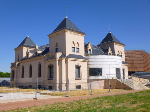 Valderas - Los Castillos view 2