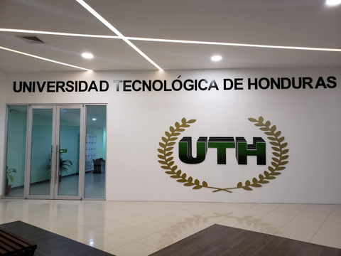 Honduras - Universidad view 3
