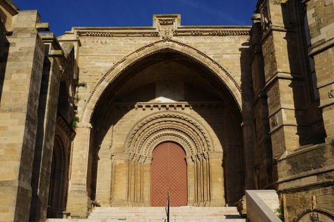 Exterior view 3