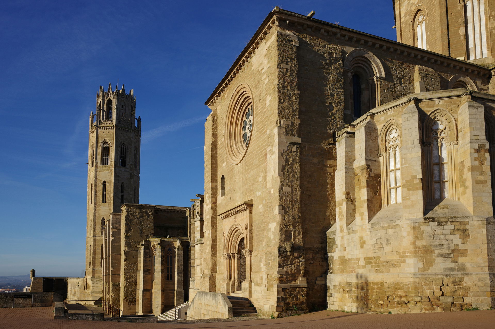 Exterior view 1