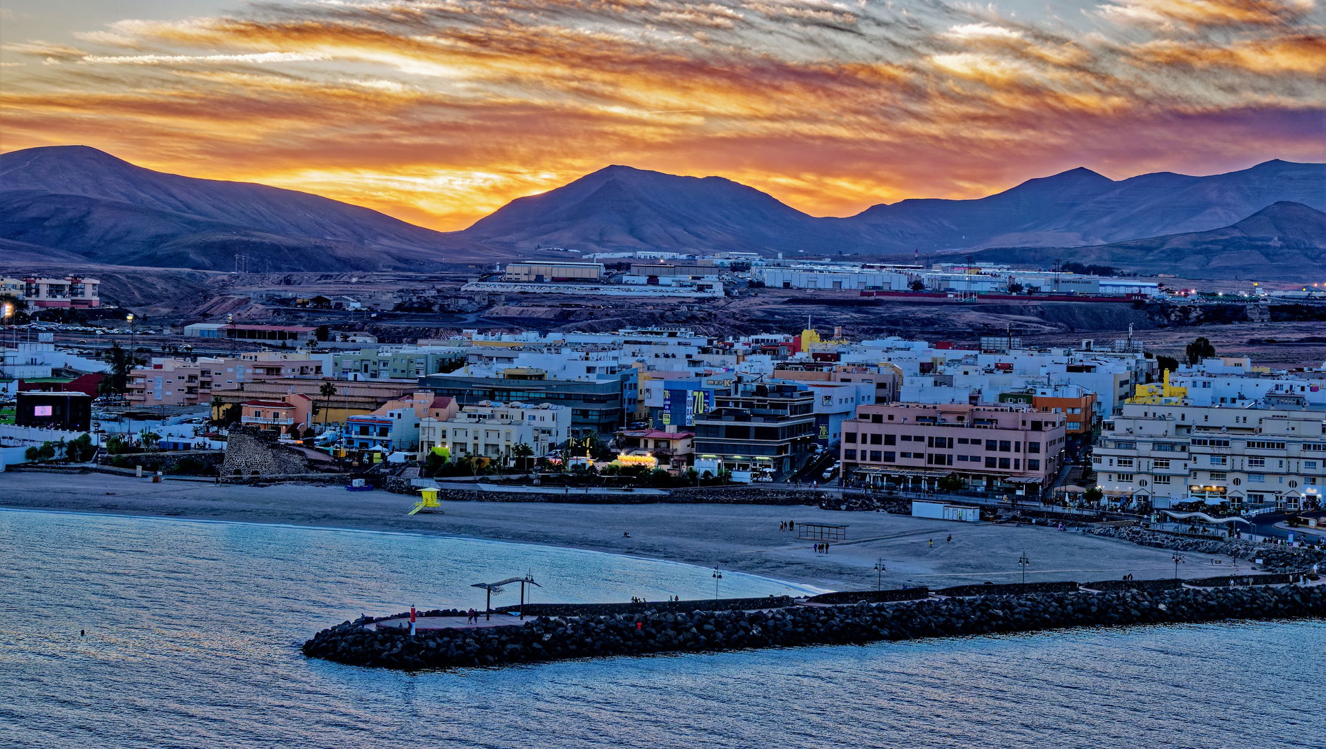 Puerto del Rosario view 3