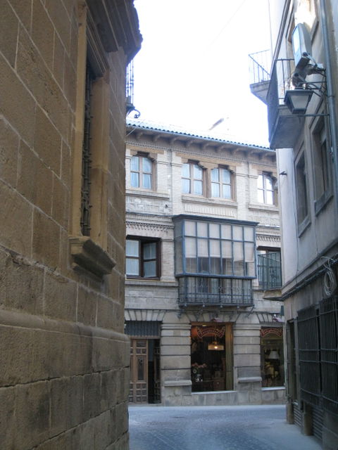 Calle Real Area view 1