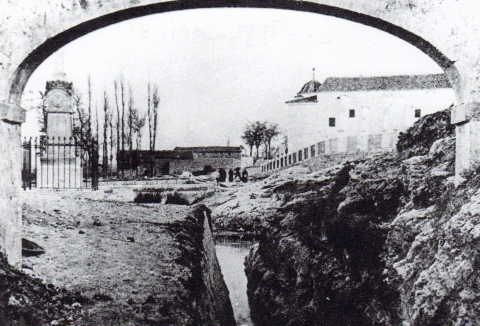 Las Virtudes view 3