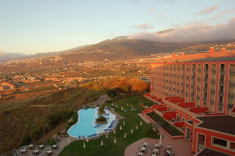 Puerto de las Águilas view 2