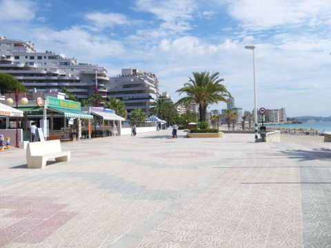 Paseo Marítimo view 3
