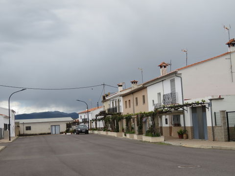 Masías de Ragudo view 2