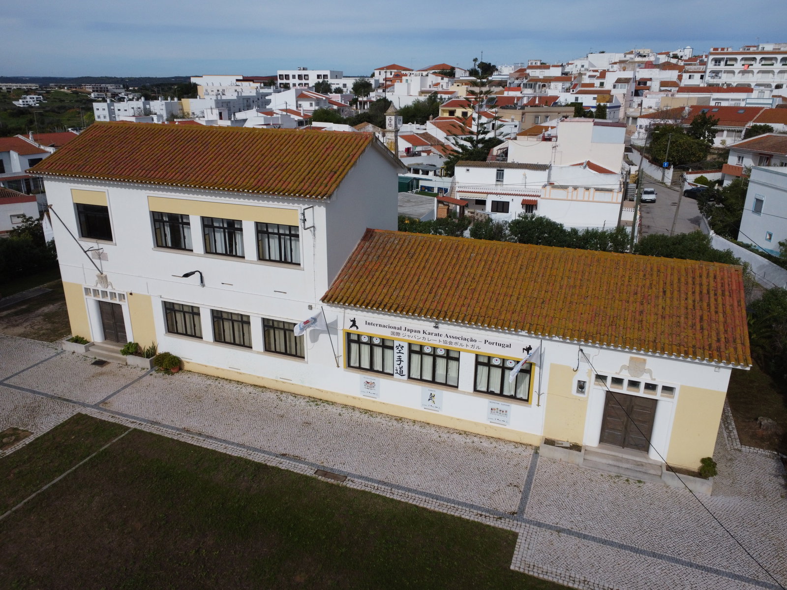 Mexilhoeira Grande district