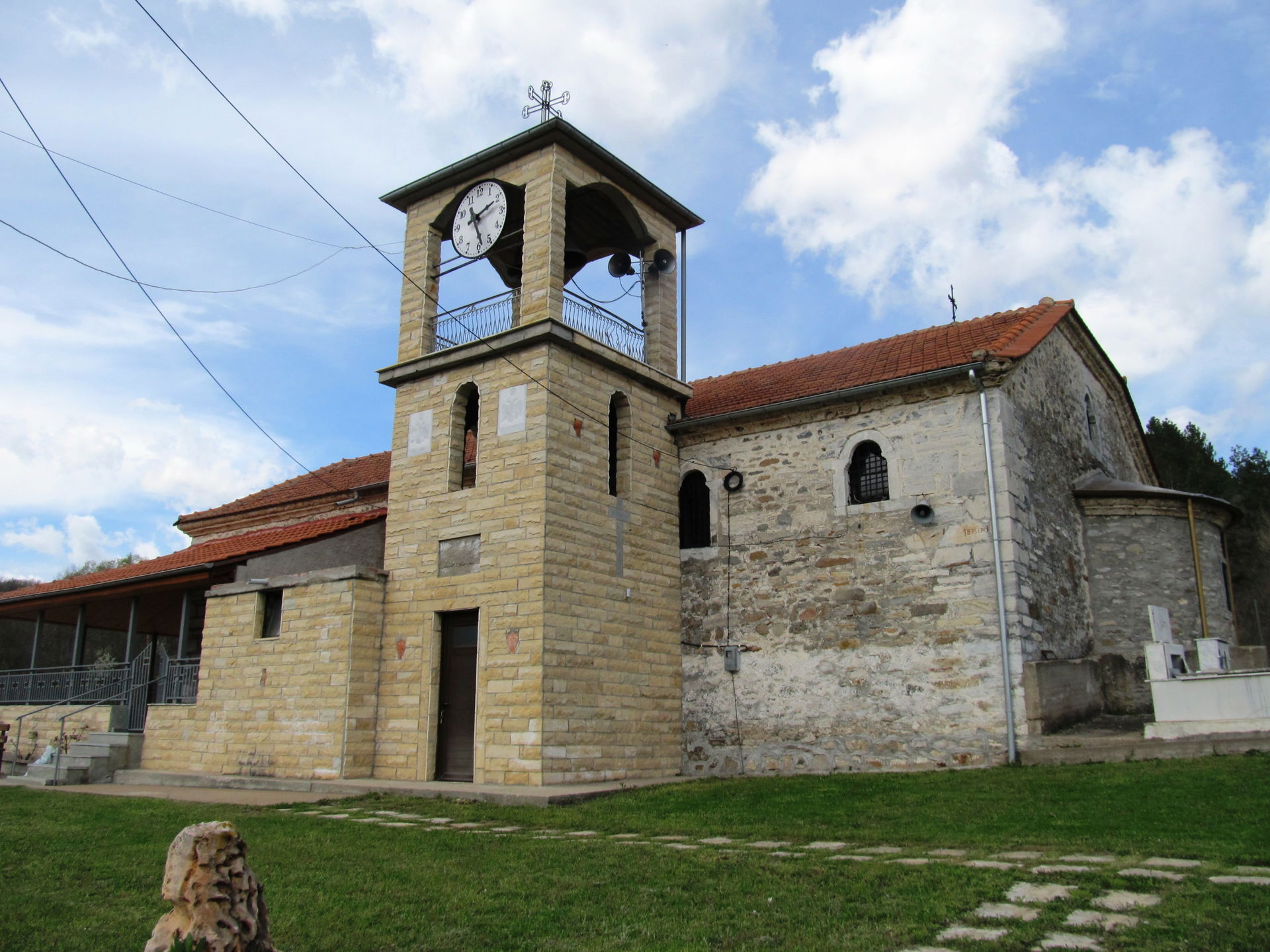 Kato Vrontou view 2