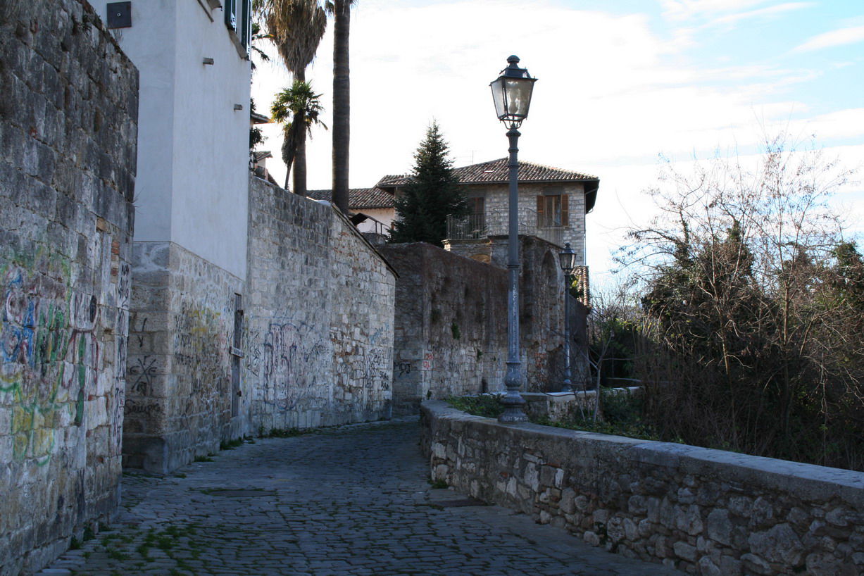 Via Ascoli view 4
