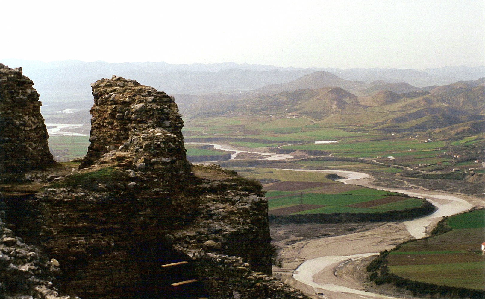 Petrelë view 3