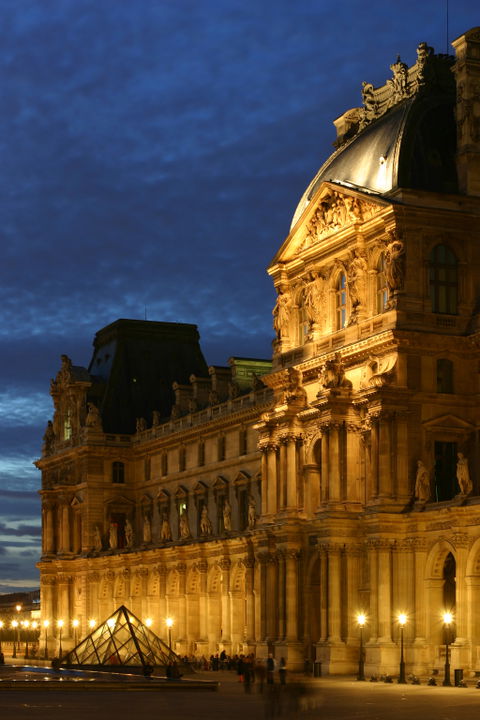Louvre view 2