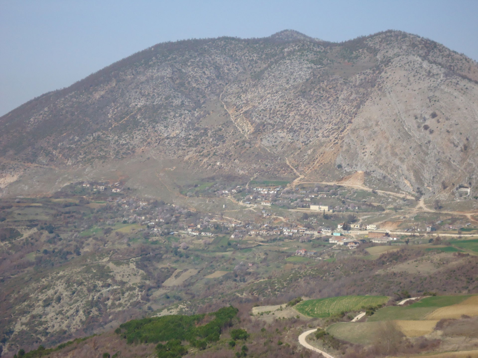 Sinjë view 3