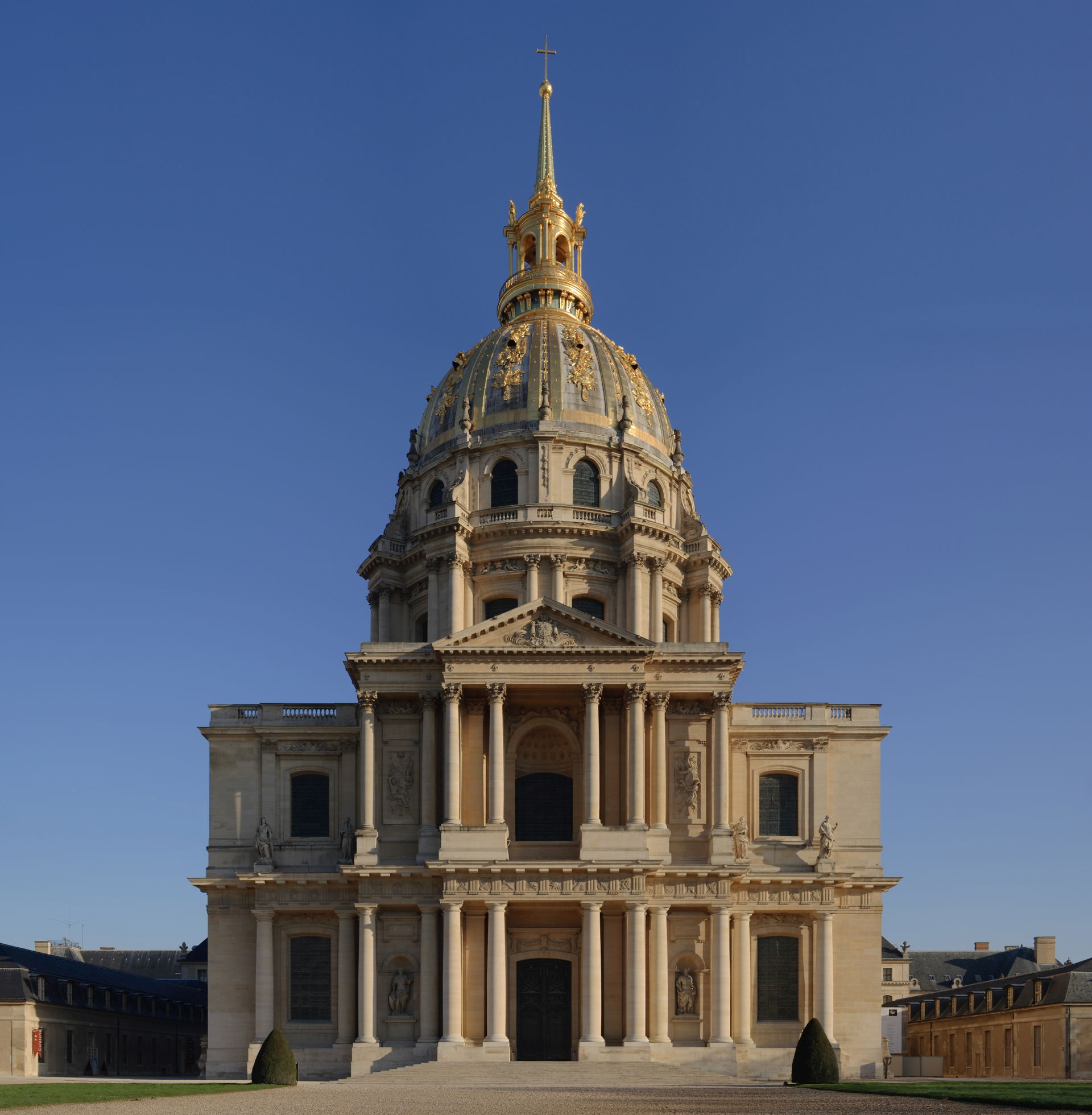 Invalides view 2