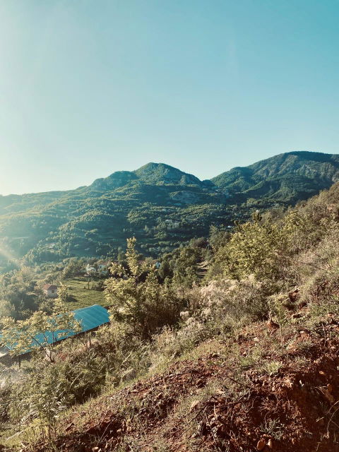 Gjinar view 3