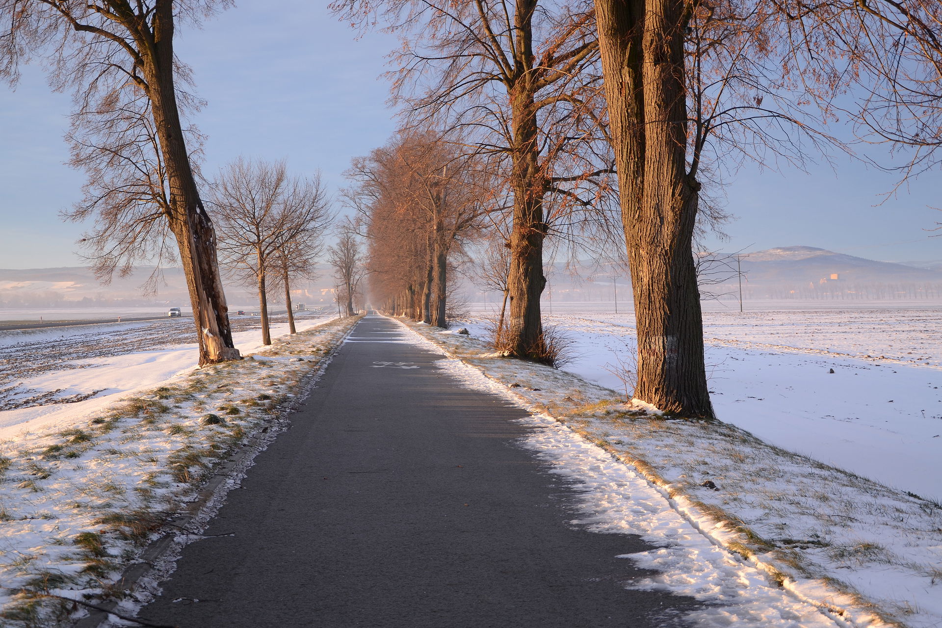 Old road to Prudnik (Neustadt), Silesia