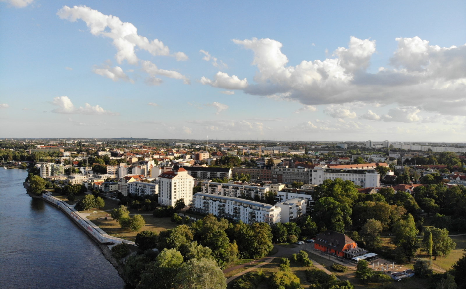 Buckau district