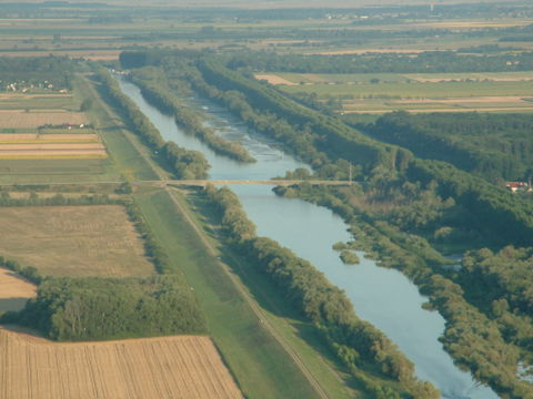 Doboz view 1