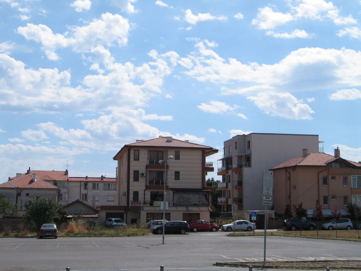 Sarafovo district