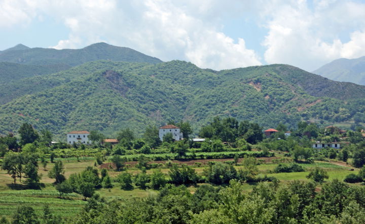 Baz district