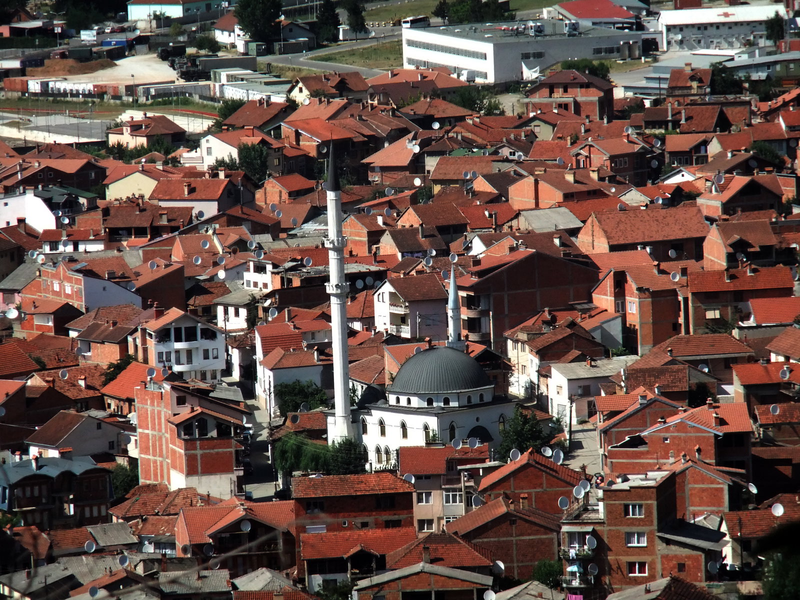 Lagja e Re district