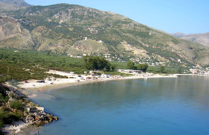 Qeparo district