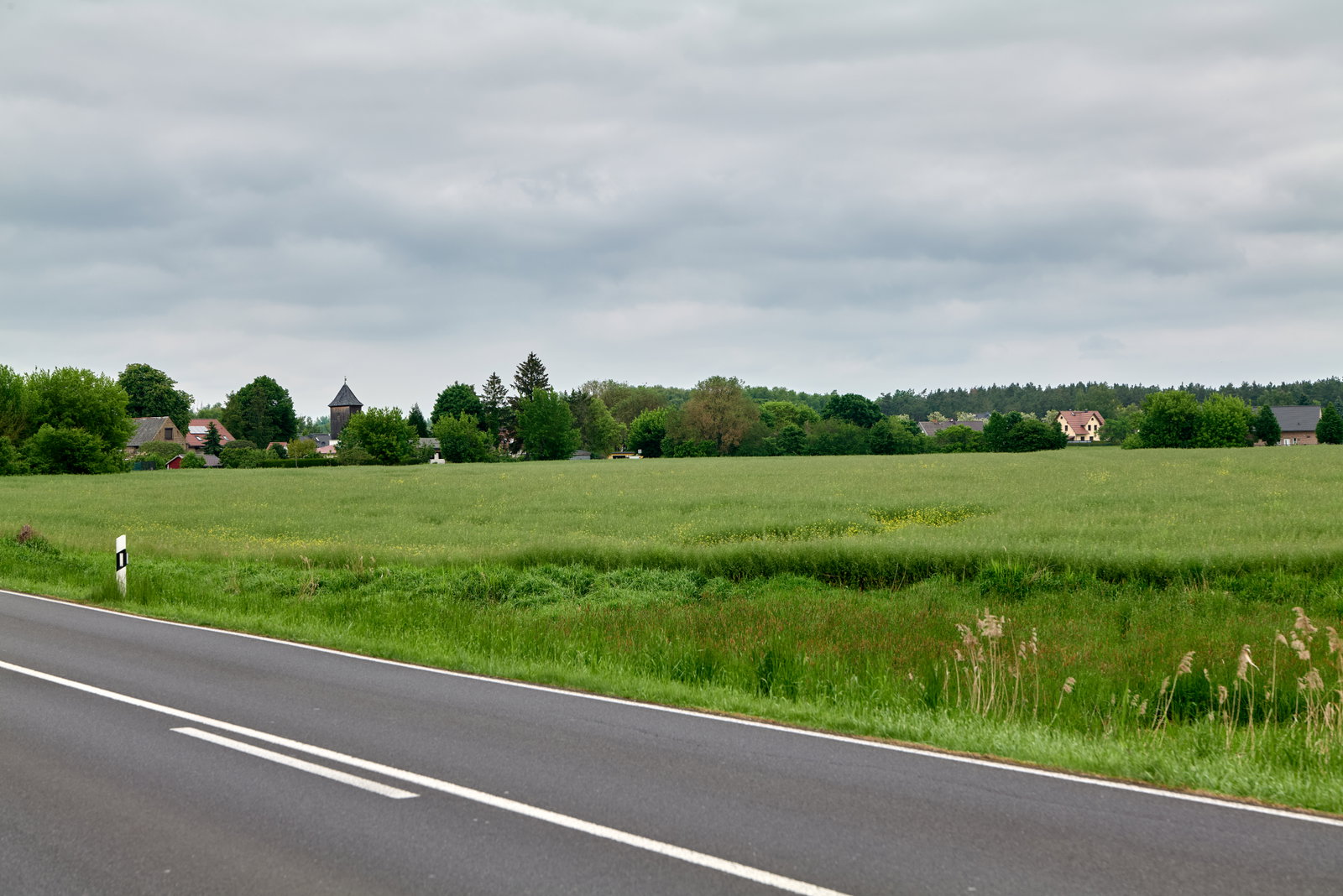 Uetz-Paaren district