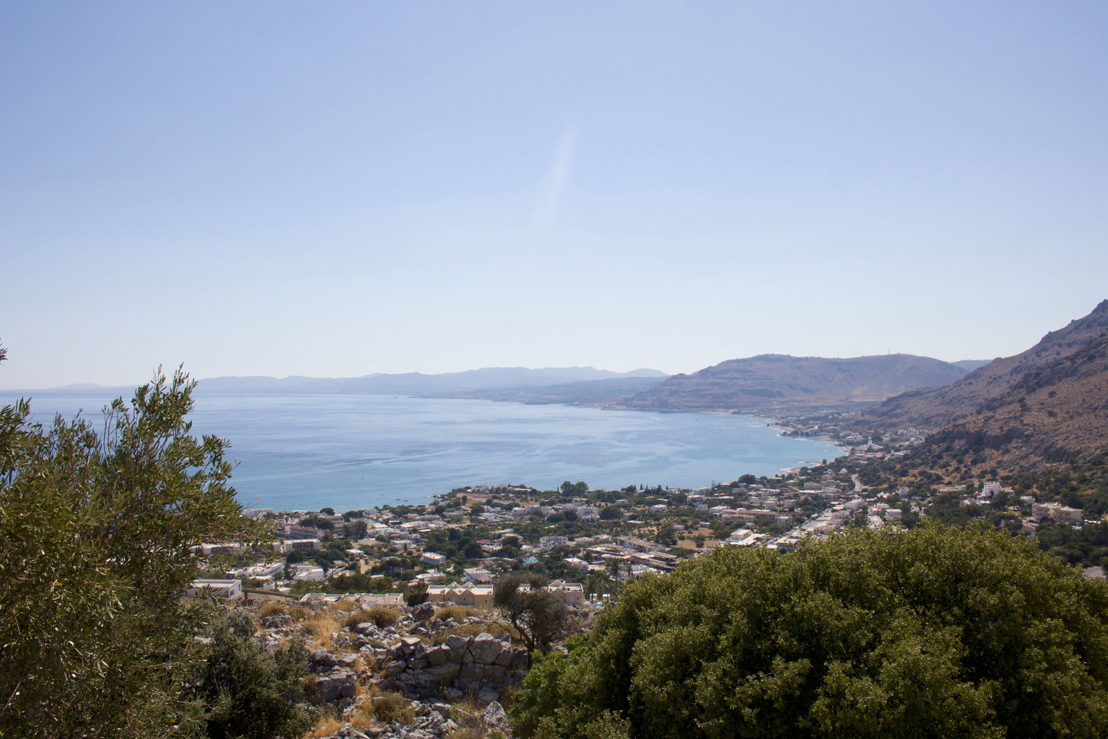 Pefkos district