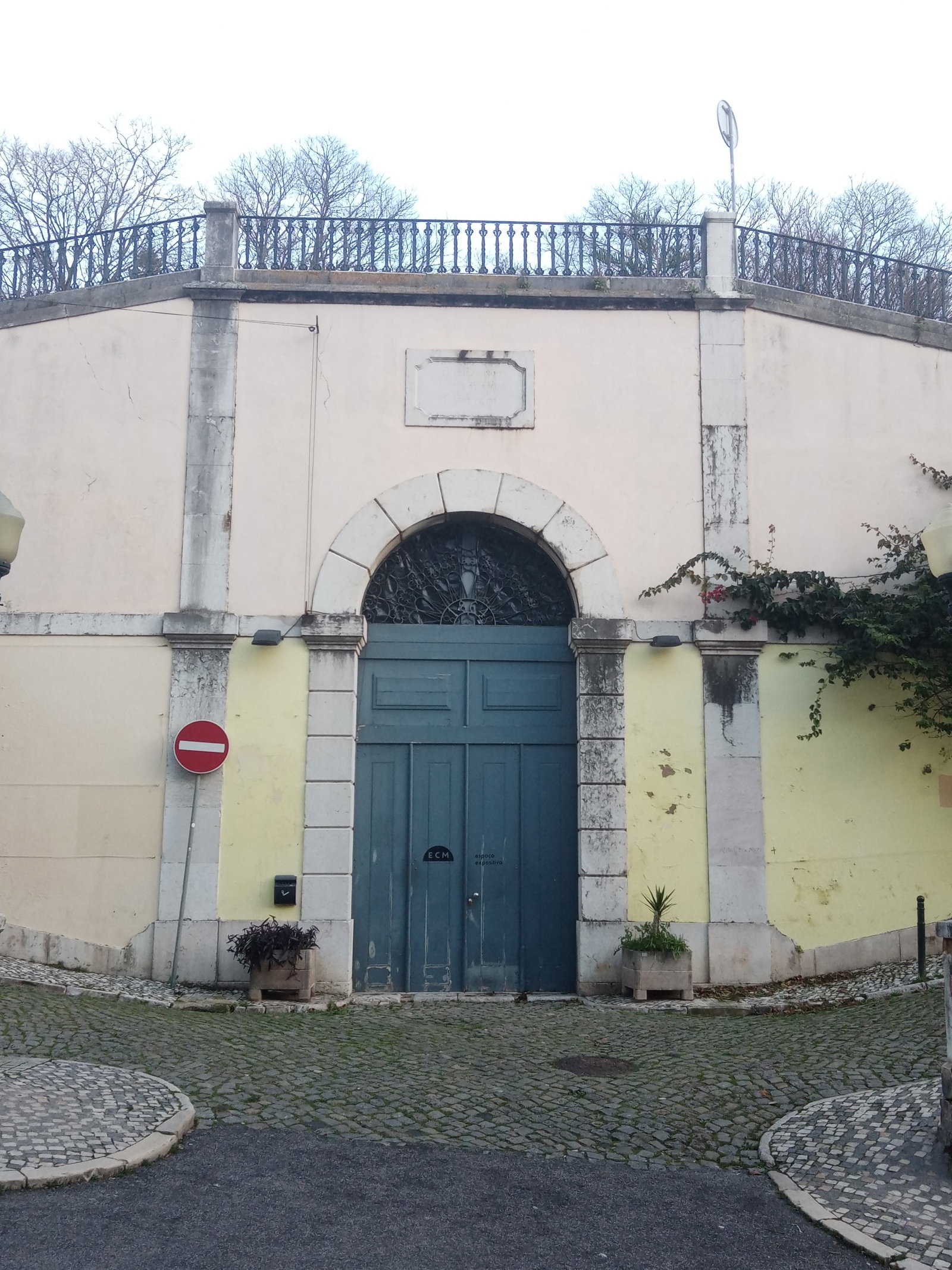 Jardim Real district